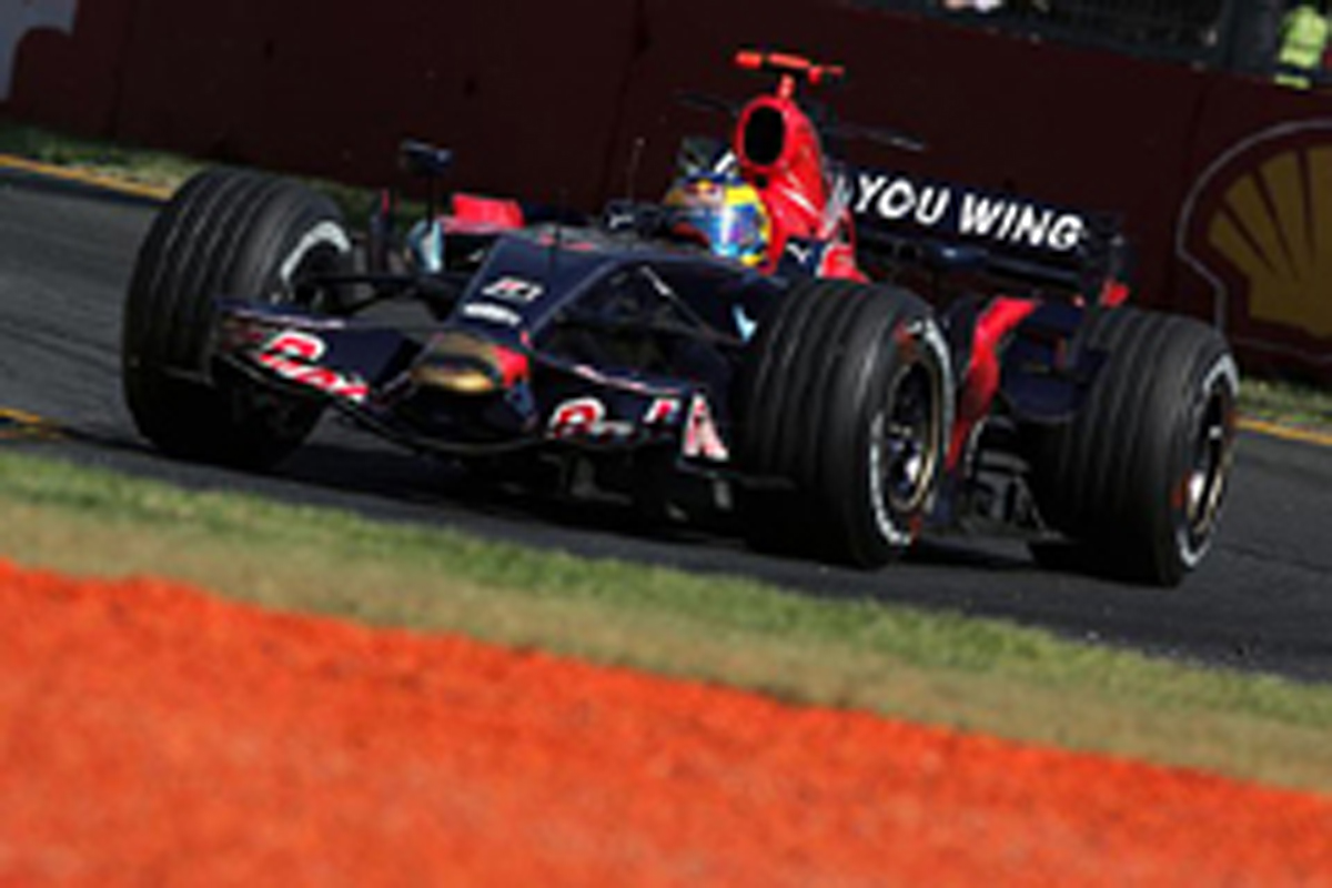 F1�Υǥӥ塼�졼�������Ʈ�������Х�����󡦥ܡ��ǡʲ�����