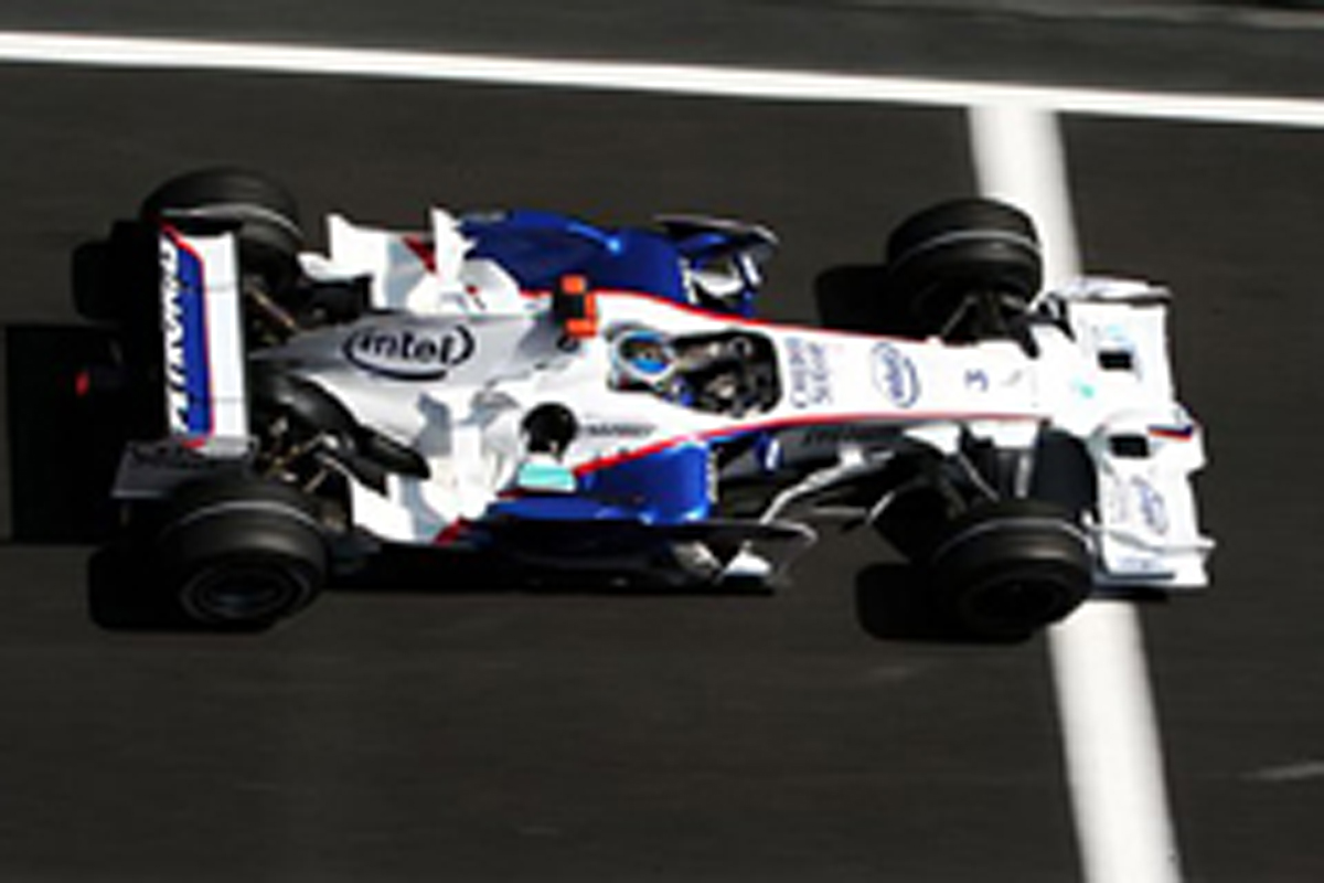 フリー走行3回目はBMWのニック・ハイドフェルドがトップ(F1スペインGP) フリー走行3回目はBMWのニック・ハイドフェルドがトップ(F1スペインGP)