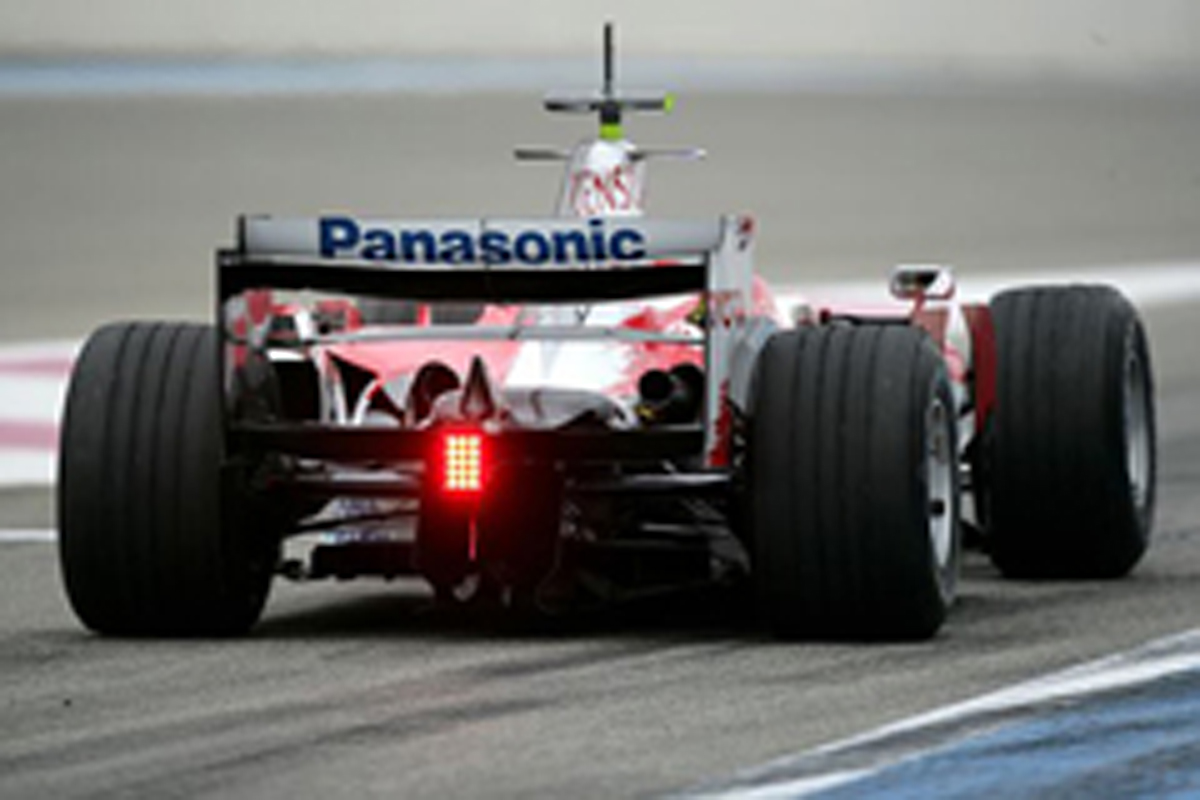 �ȥ西 F1
