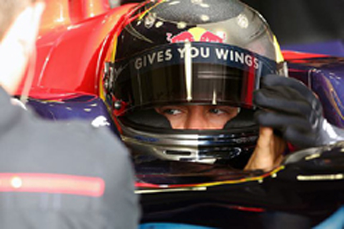 F1 �إ쥹�ƥ���2����