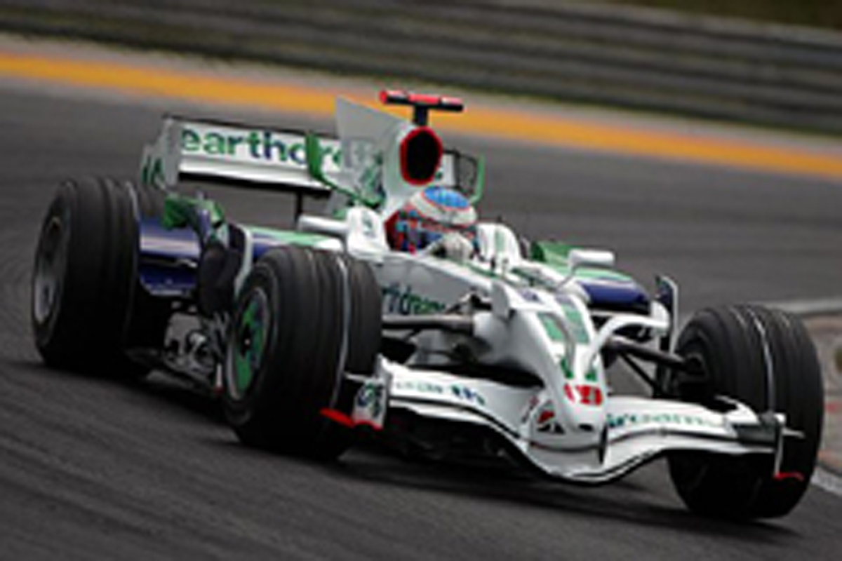 シャークフィンを導入したホンダ・レーシングF1チーム(画像) シャークフィンを導入したホンダ・レーシングF1チーム(画像)