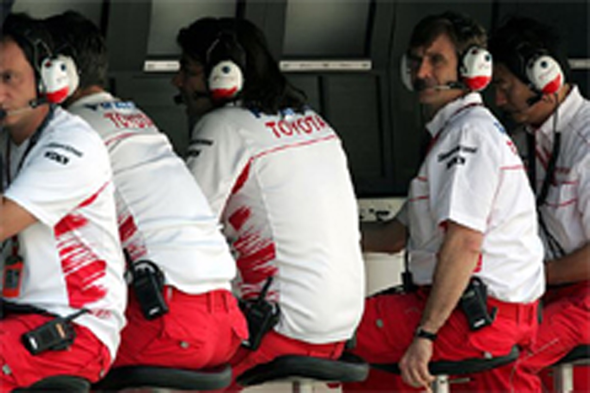�ȥ西 F1