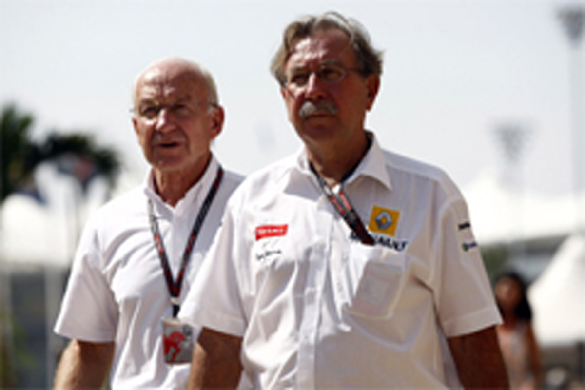 ルノーF1チーム ジャン・フランソワ・コベ 撤退を否定