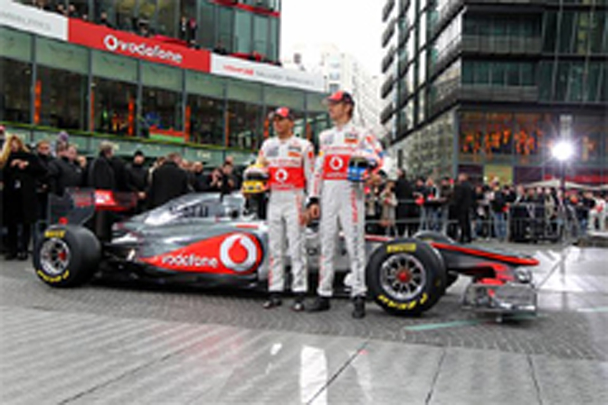 動画:マクラーレン MP426 新車発表会 【