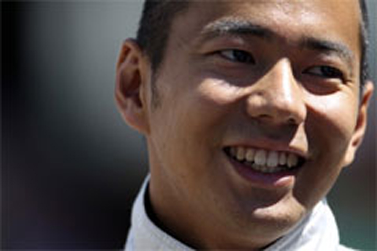 山本左近