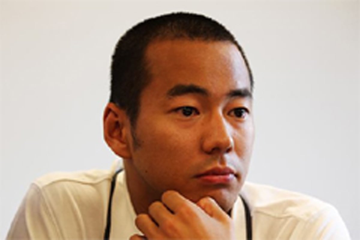山本左近