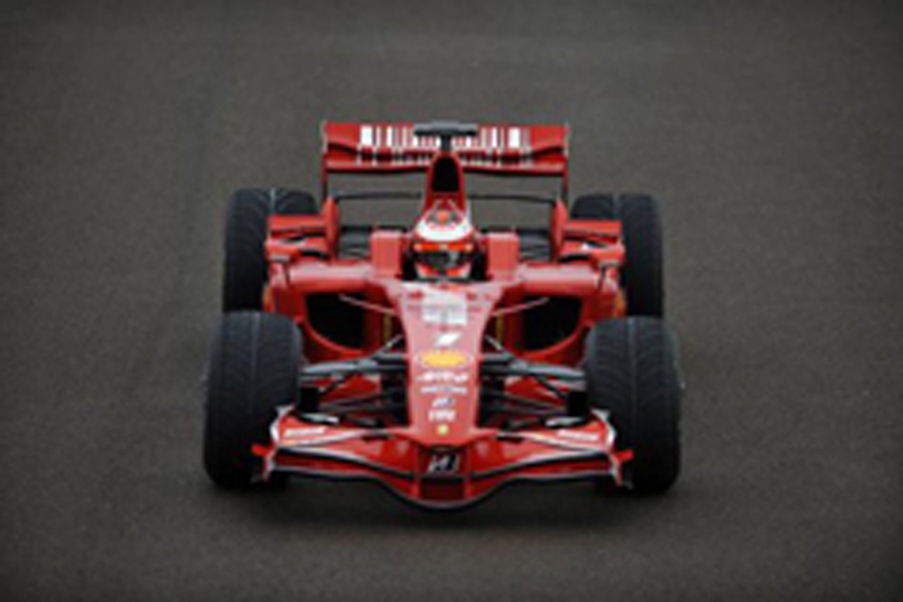 フェラーリ、2008年ヘレス合同テスト初日