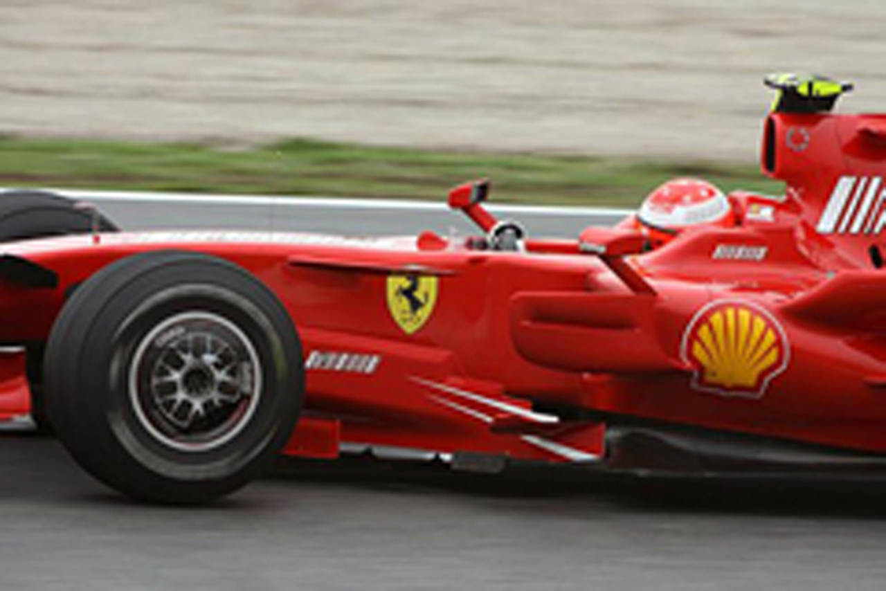F2008でのテストに参加し3番手タイムを記録したミハエル・シューマッハ（画像）
