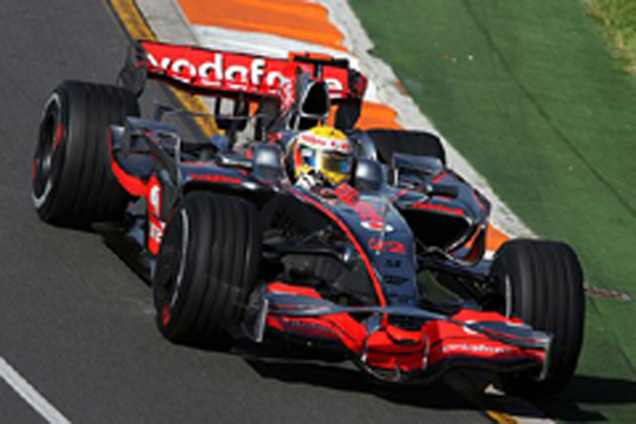 F1開幕戦オーストラリアGP フリー走行2回目：ハミルトンがトップ