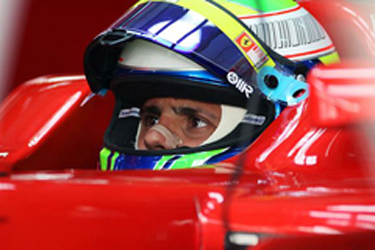 F1バーレーンGP フリー走行1回目のトップはフェリペ・マッサ（フェラーリ）