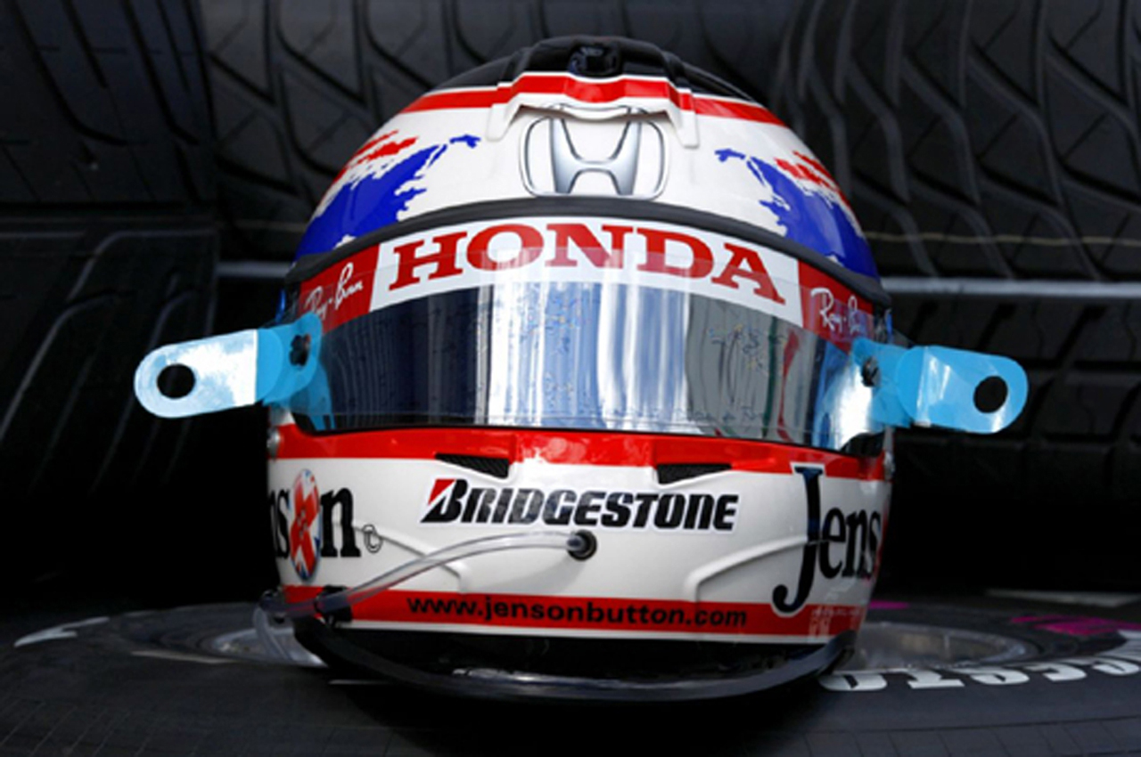 ジェンソン・バトン イギリスGPヘルメット画像 （正面）