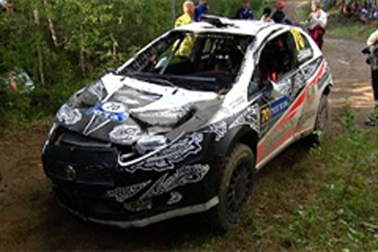 キミ・ライコネン WRC クラッシュ