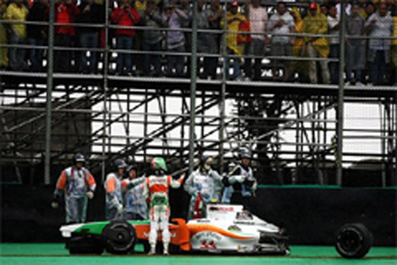 ヴィタントニオ・リウッツィ クラッシュ F1ブラジルGP予選
