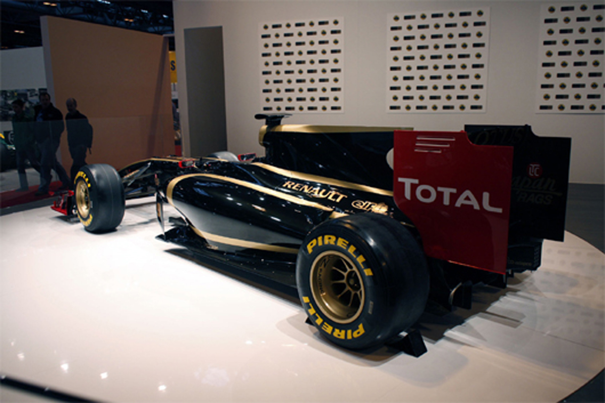 Lotus Renault GP R31 カラーリング