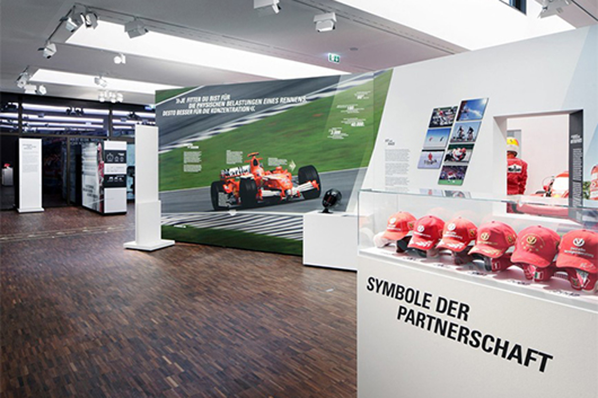 Michael Schumacher &#8211; Record-holding World Champion. 20 years of Partnership with Deutsche Verm&#246;gensberatung