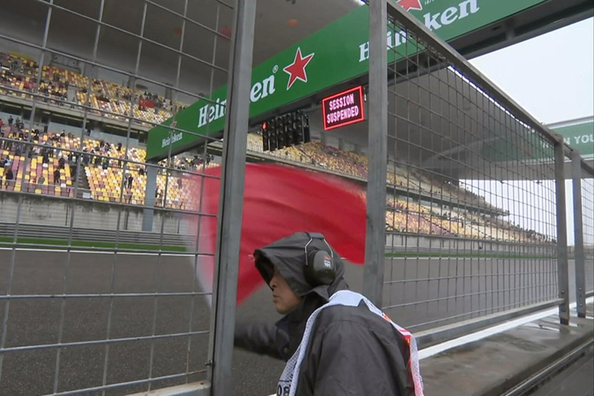 F1中国GP フリー走行1回目：霧により2度の赤旗中断…最多走行は8周