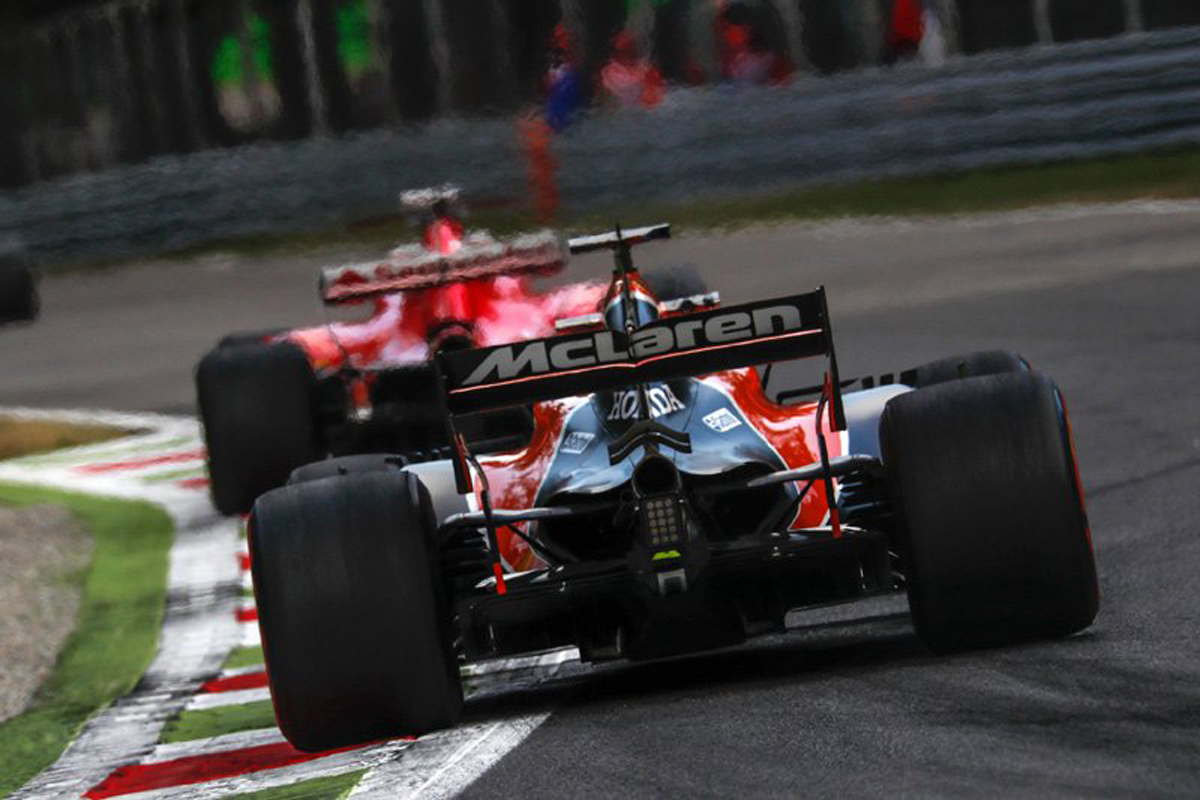 F1 マクラーレン ルノーF1 2018年のF1世界選手権