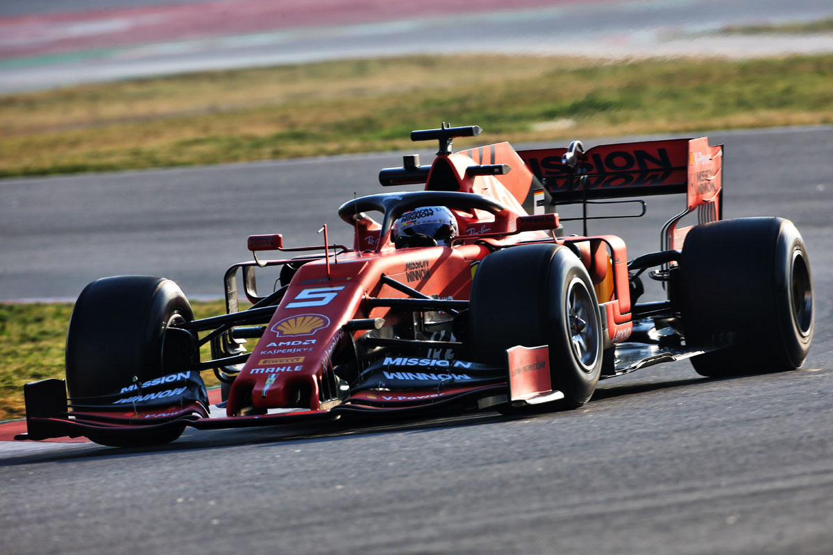F1 ルイス・ハミルトン フェラーリ