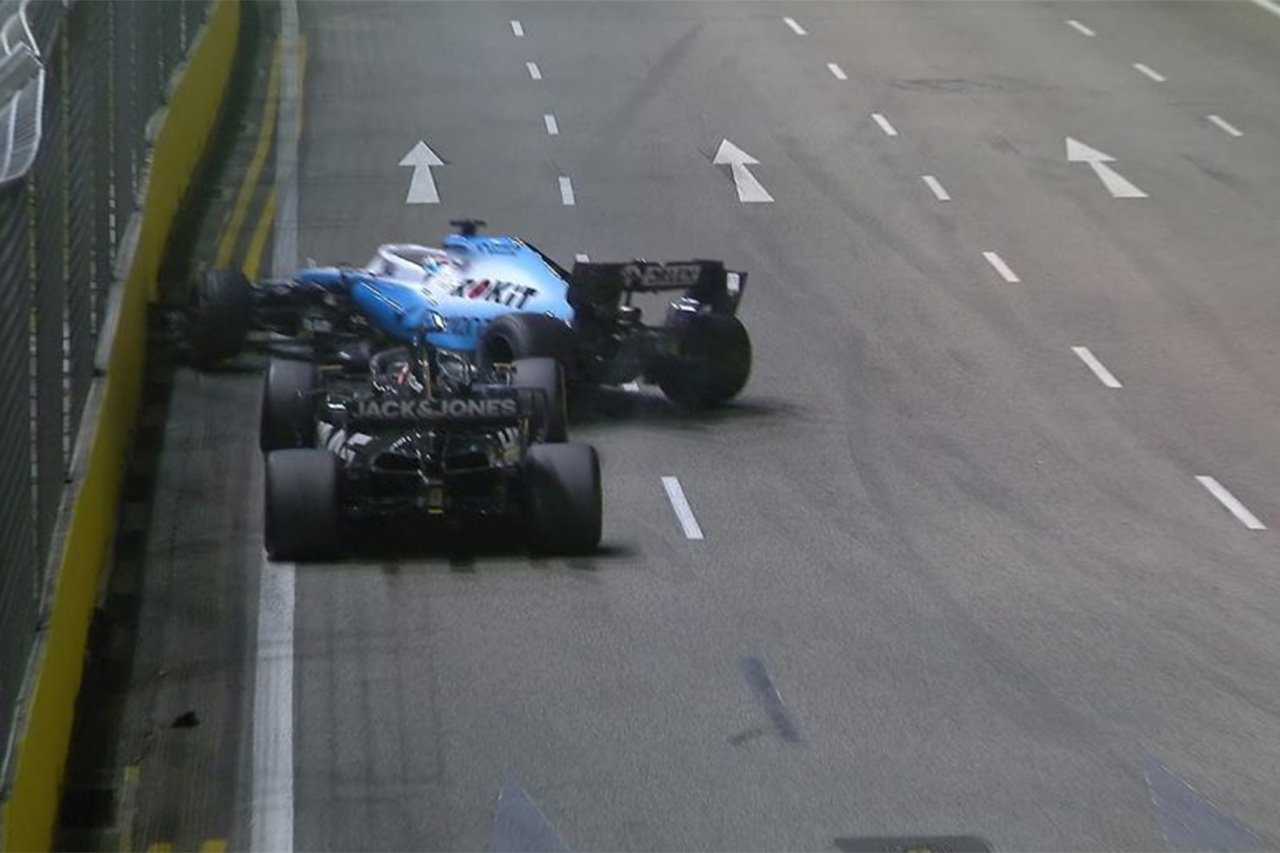 グロージャン、ラッセルとの接触を釈明 「左側にスペースはなかった」/ F1シンガポールGP