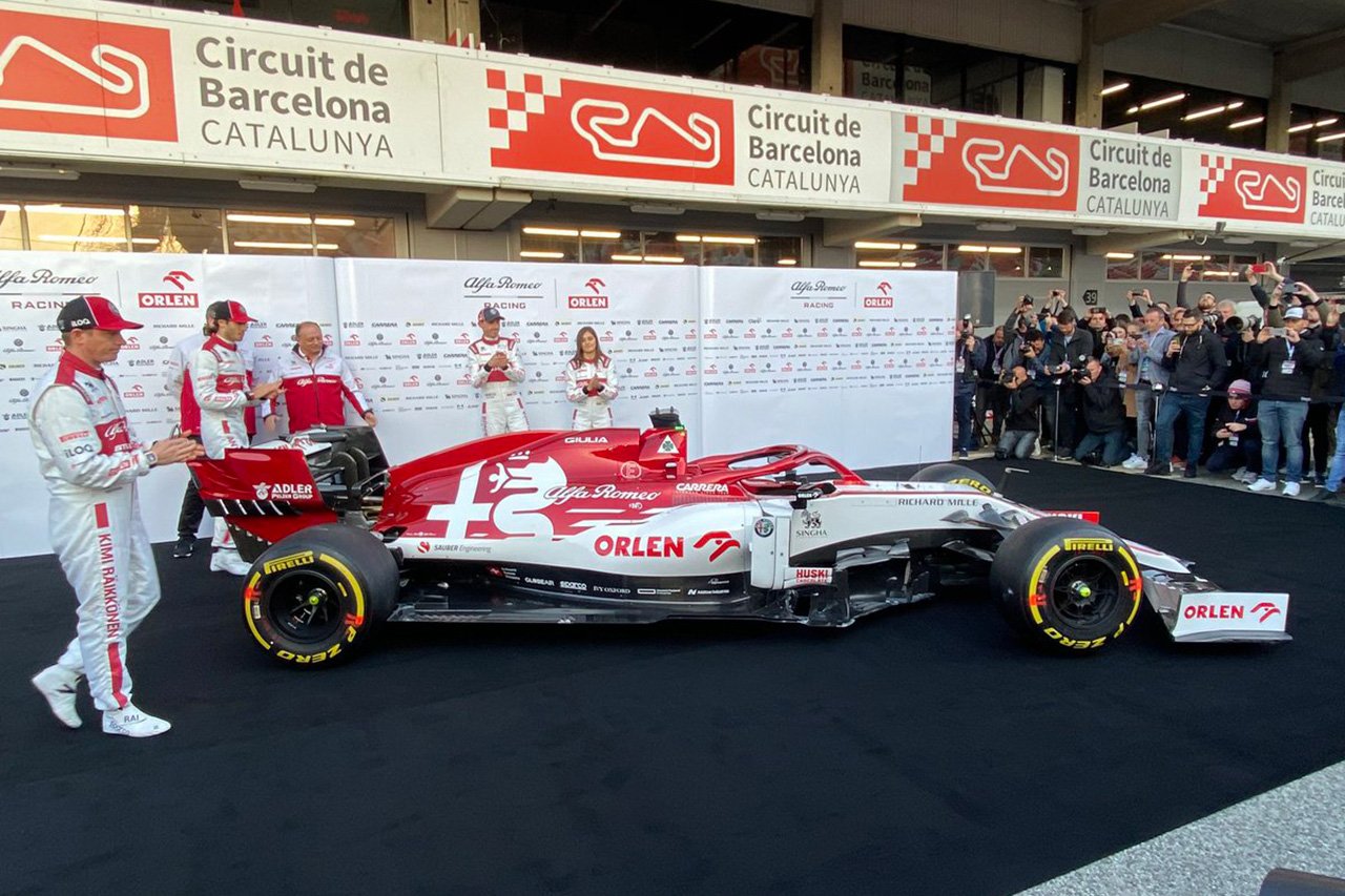 F1 アルファロメオ レーシング 年f1マシン C39 を発表 F1 Gate Com