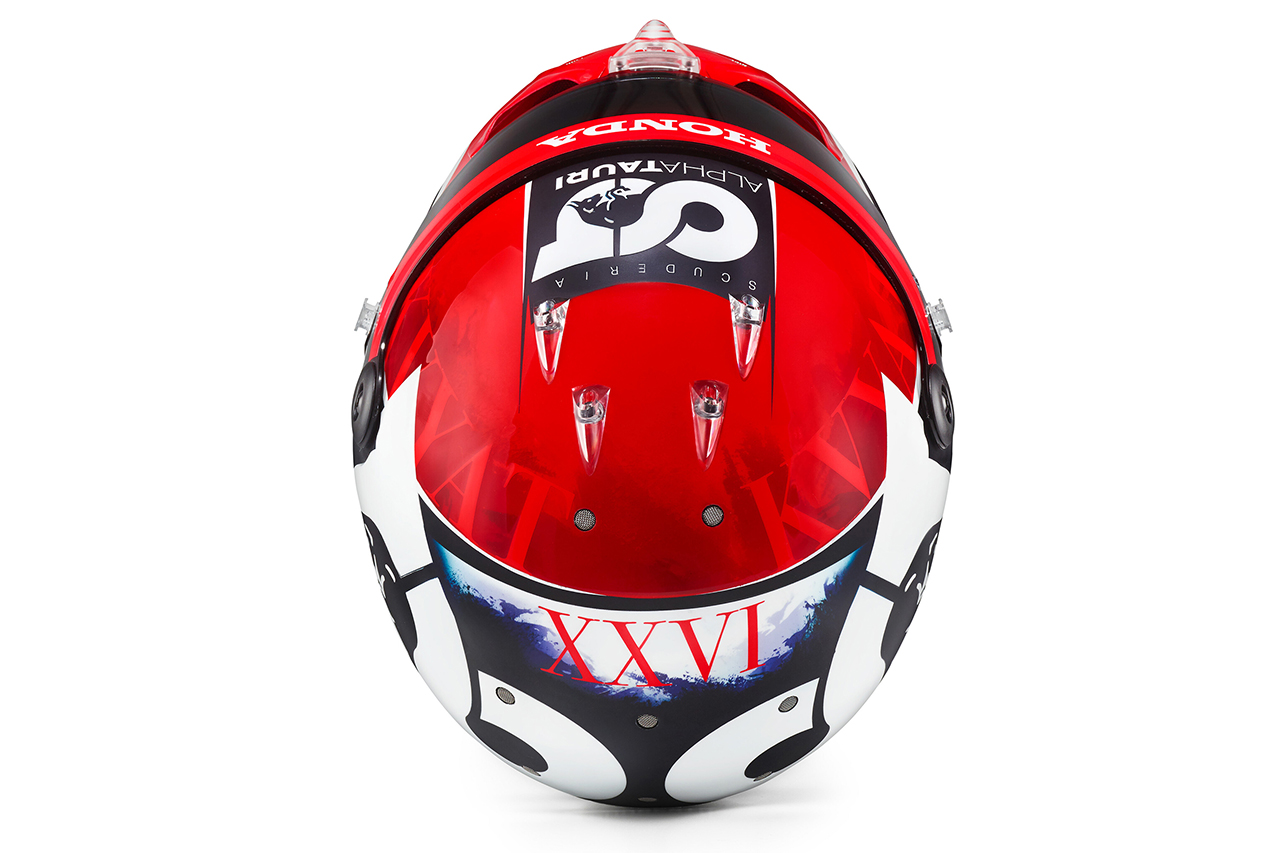 ダニール・クビアト 2020年 F1ヘルメット（アルファタウリ・ホンダ）