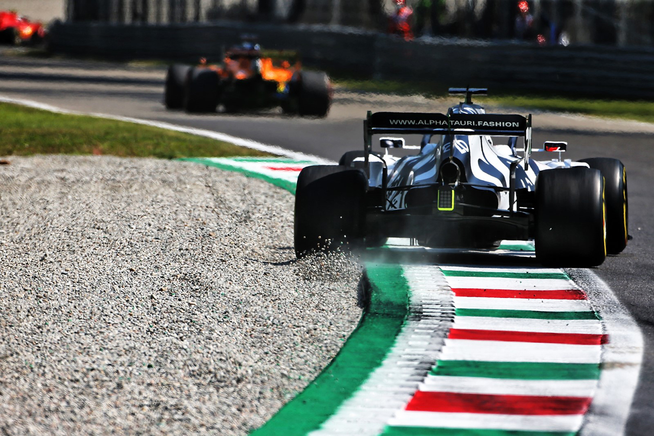 F1イタリアGP：予選での不必要な減速と不規則な走行にペナルティ