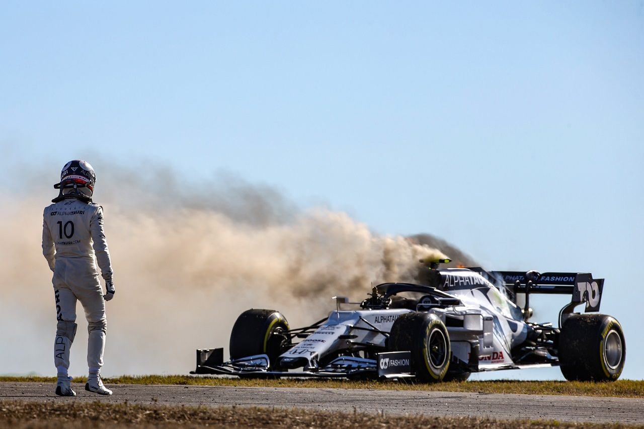 ピエール・ガスリー、マシン炎上の不運も「パフォーマンスには手応え」 / アルファタウリ・ホンダ F1ポルトガルGP 金曜フリー走行