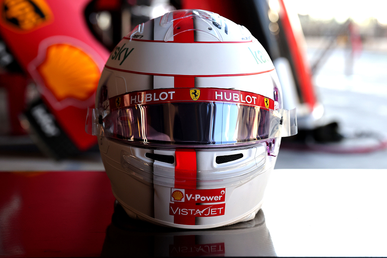 フェラーリ：シャルル・ルクレール 2020年 F1アブダビGP ヘルメット