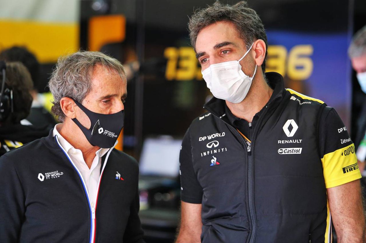 ルノー、F1チーム代表を務めたシリル・アビテブールの退職を発表