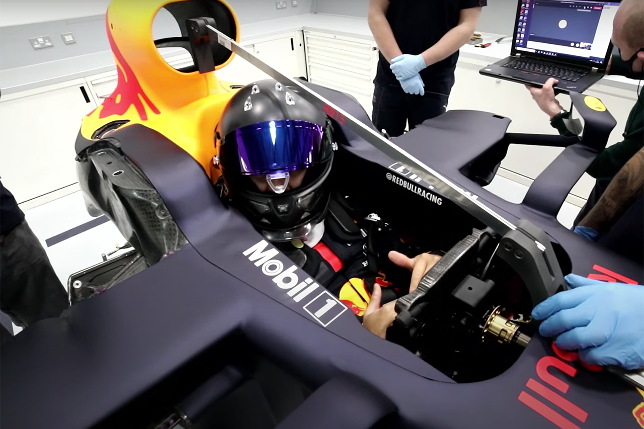 【動画】 セルジオ・ペレス、レッドブル・ホンダ RB16Bでシート合わせ / 2021年F1マシン