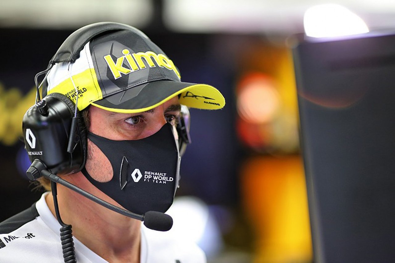 F1復帰のフェルナンド・アロンソ、交通事故で病院に搬送…骨折の疑い