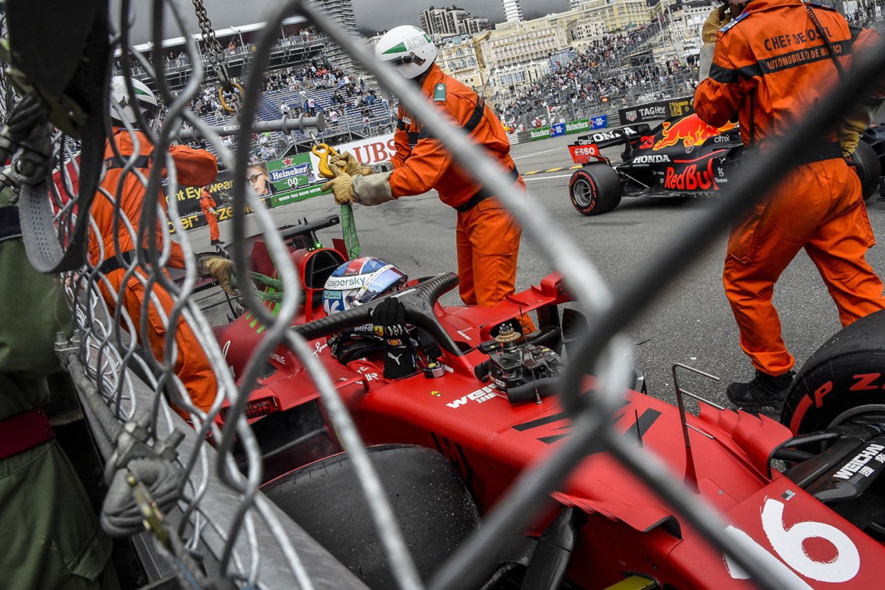 F1：予選でクラッシュしたドライバーの最速タイムは抹消すべき？