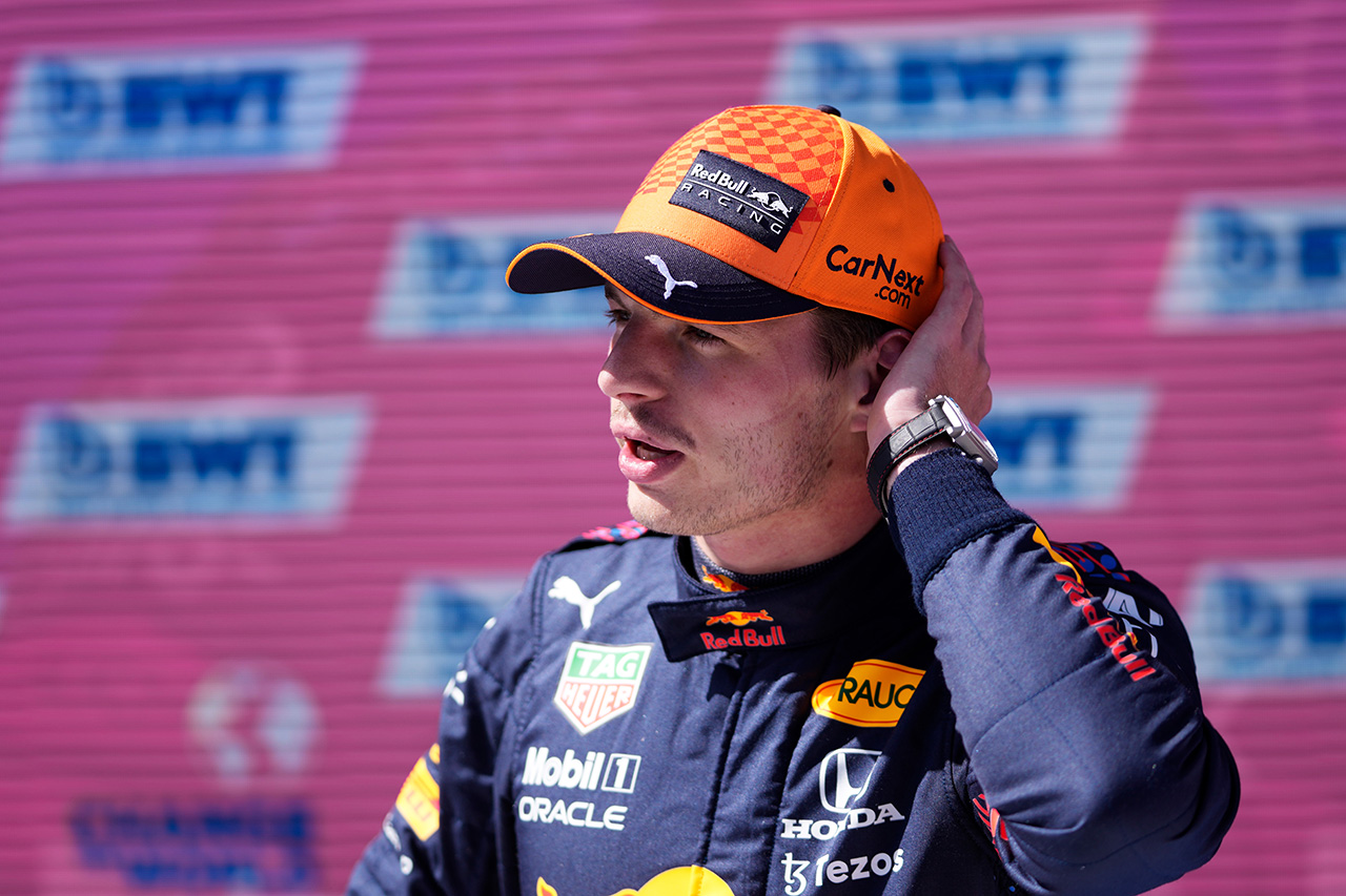 マックス・フェルスタッペン 「メルセデスとの僅差のレースを想定している」 / F1シュタイアーマルクGP 予選