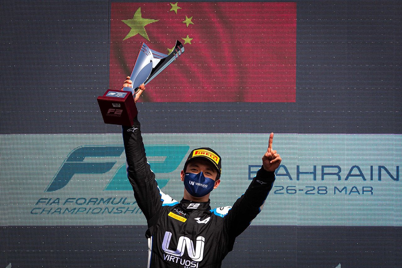 周冠宇、F1キャリアの固定ナンバーは“24”を選択…中国人初のF1ドライバー