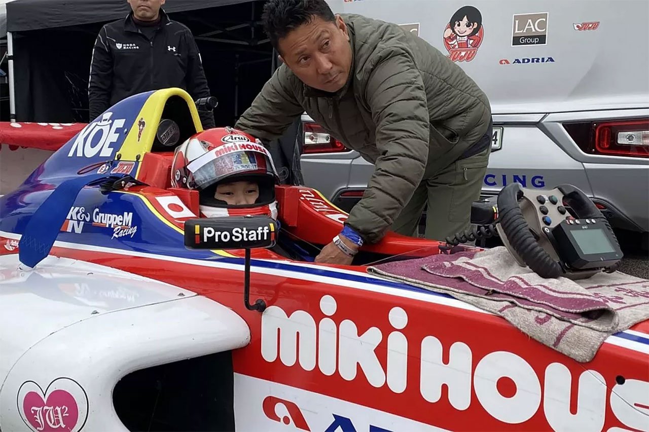Juju（野田樹潤）、Wシリーズのバルセロナテストに参加が決定…元F1ドライバー野田英樹の娘