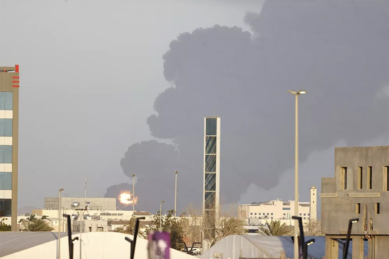 F1サウジアラビアGP：サーキット近郊で爆発事故。フーシ派が攻撃？