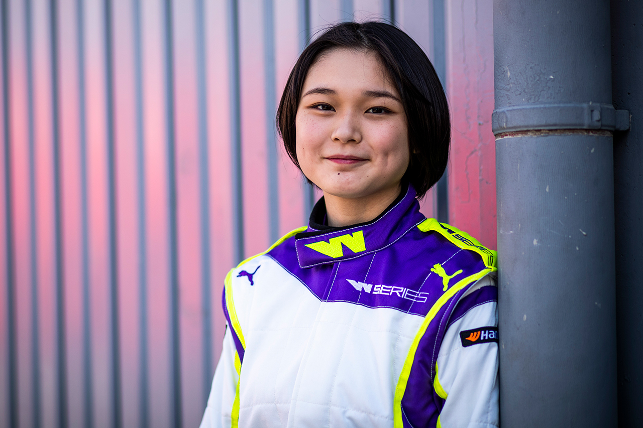 野田樹潤、2022年から参戦のWシリーズのアカデミードライバーに選出…元F1ドライバー野田英樹の娘