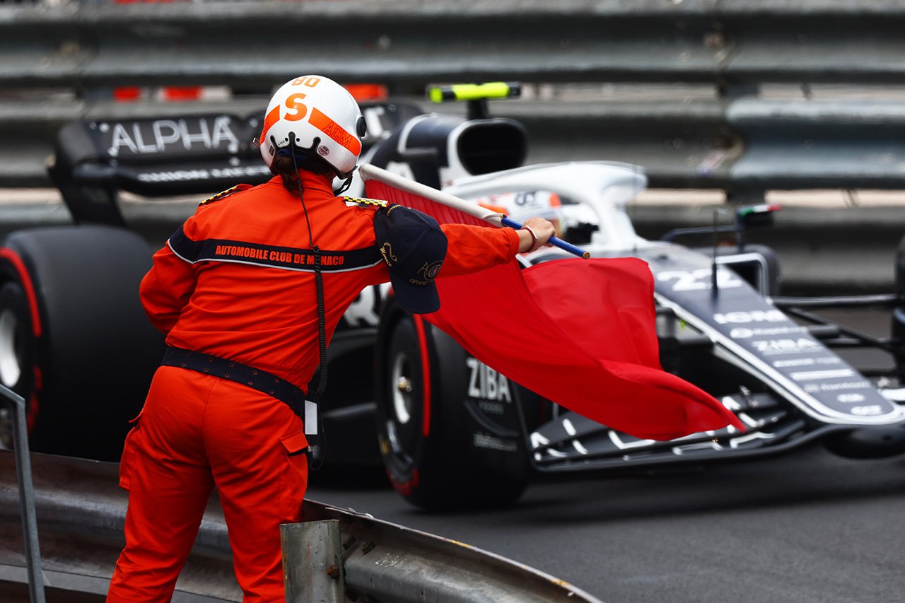 角田裕毅、クラッシュが響いてQ2敗退11番手 「本当にがっかり」 / スクーデリア・アルファタウリ F1モナコGP 予選