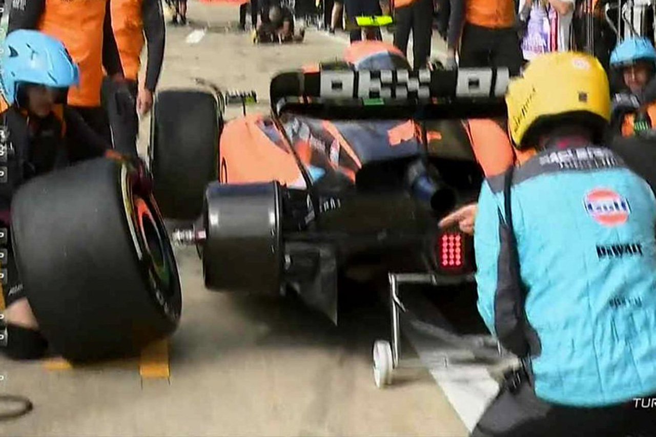 【動画】 マクラーレン、慌てたクルーがタイヤを逆向きに装着 / F1イギリスGP フリー走行2回目
