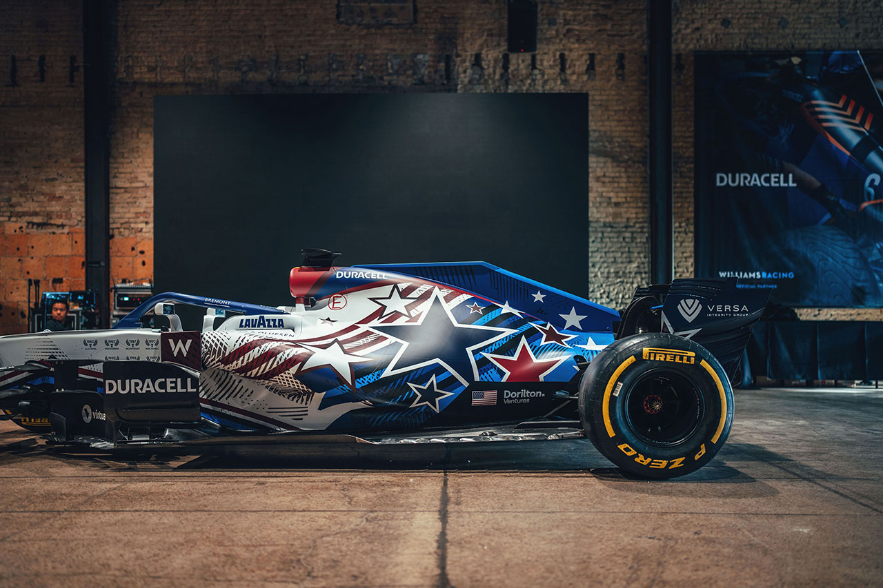 ウィリアムズF1、星条旗カラーのFW41ショーカーをオースティンに展示 / F1アメリカGP