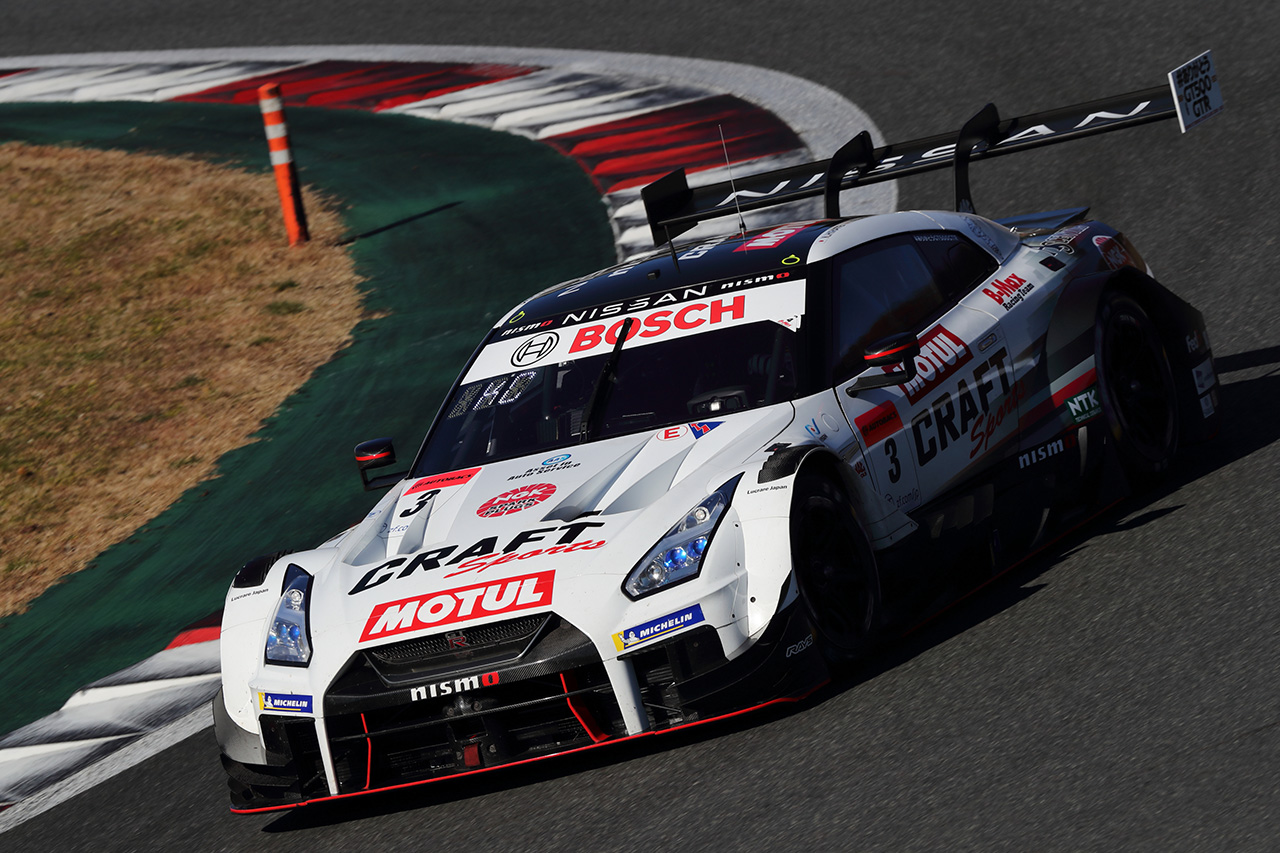 #3 CRAFTSPORTS MOTUL GT-R