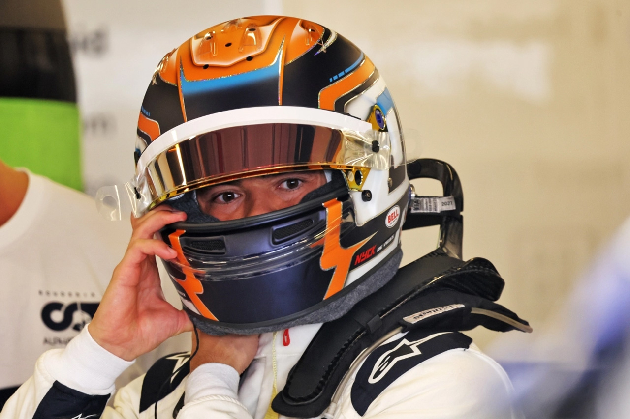 ニック・デ・フリース、F1デビューに向けてトレーニング体制を大幅に変更