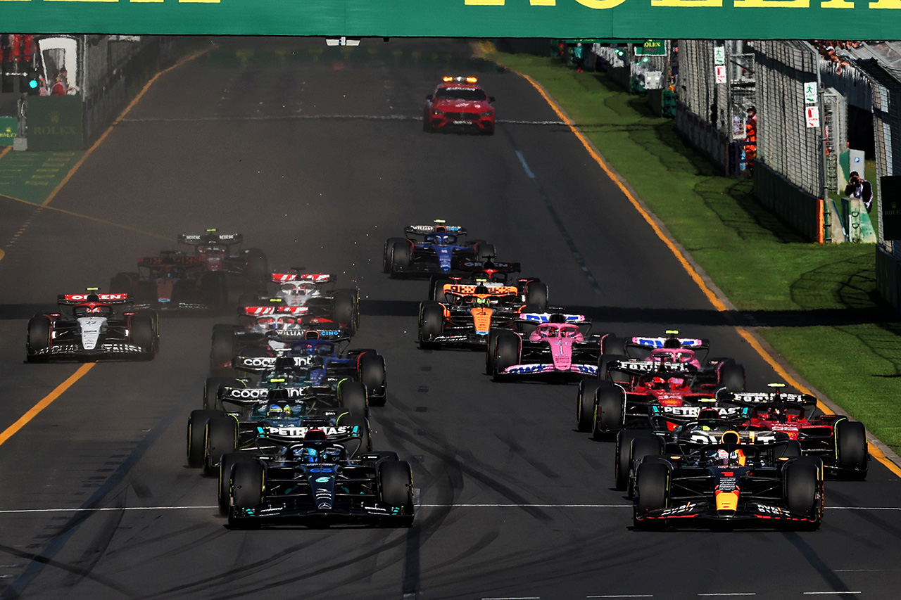 F1、スプリントシュートアウト導入の新スプリント形式とルールを発表