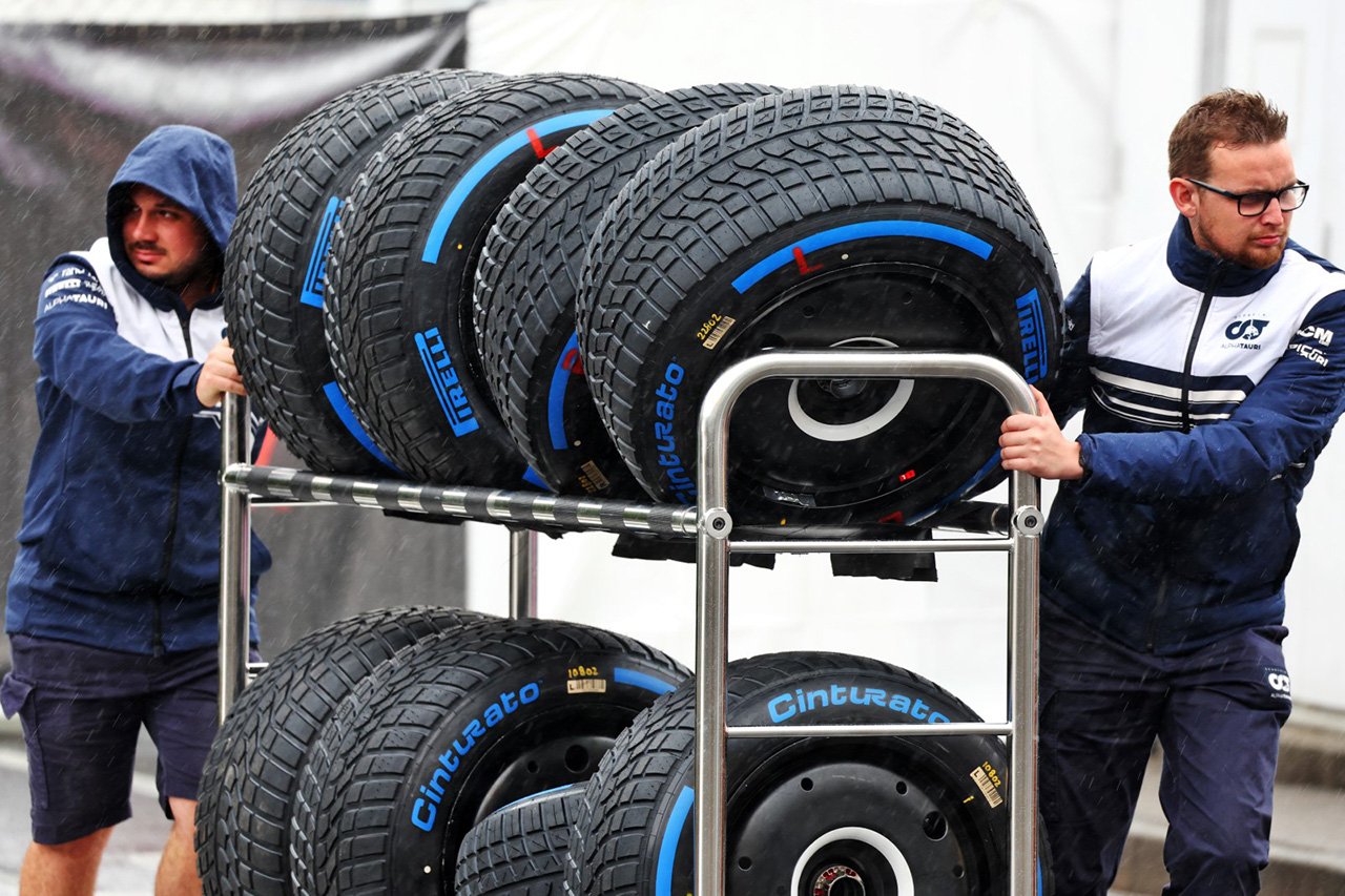 ピレリ、F1エミリア・ロマーニャGPから新しいウェットタイヤを導入