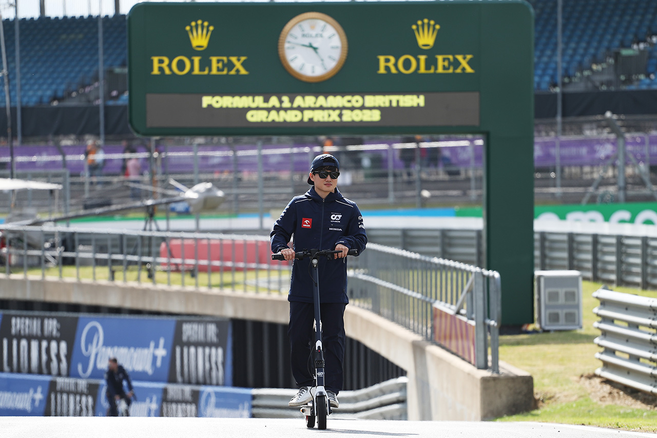 角田裕毅 F1 スクーデリア・アルファタウリ