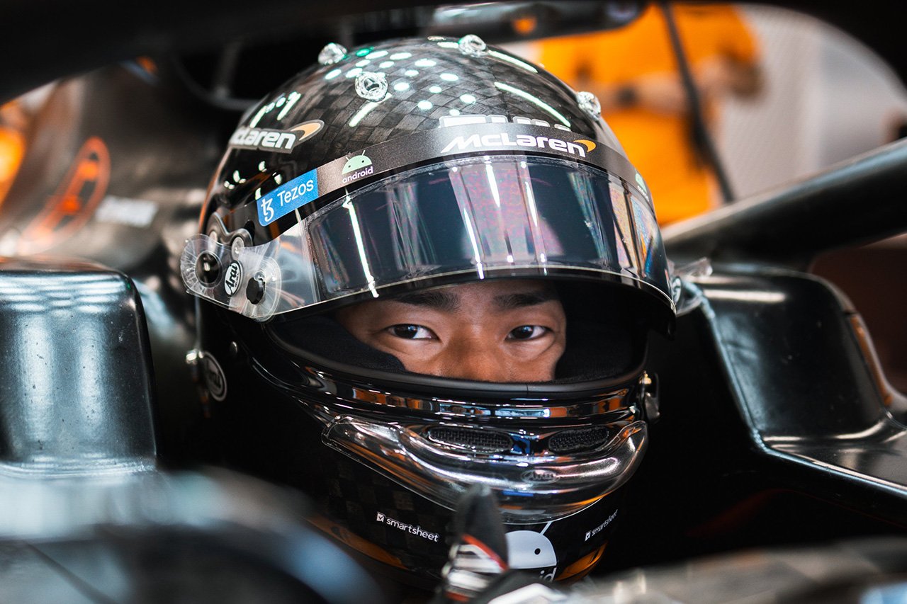 平川亮、マクラーレンのF1マシンでテストデビュー