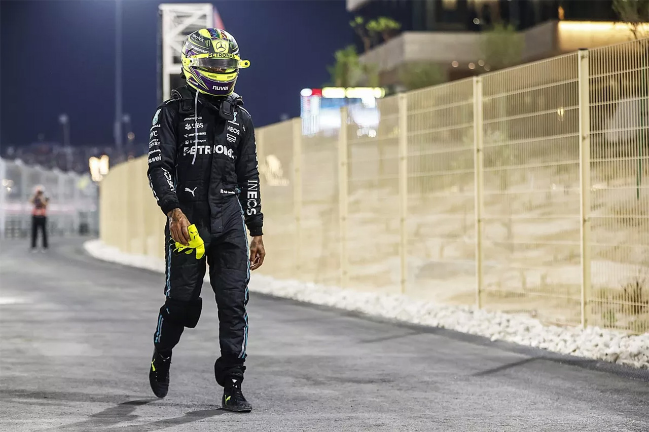 FIA、ルイス・ハミルトンのF1カタールGPでのコース横断事件を再検討