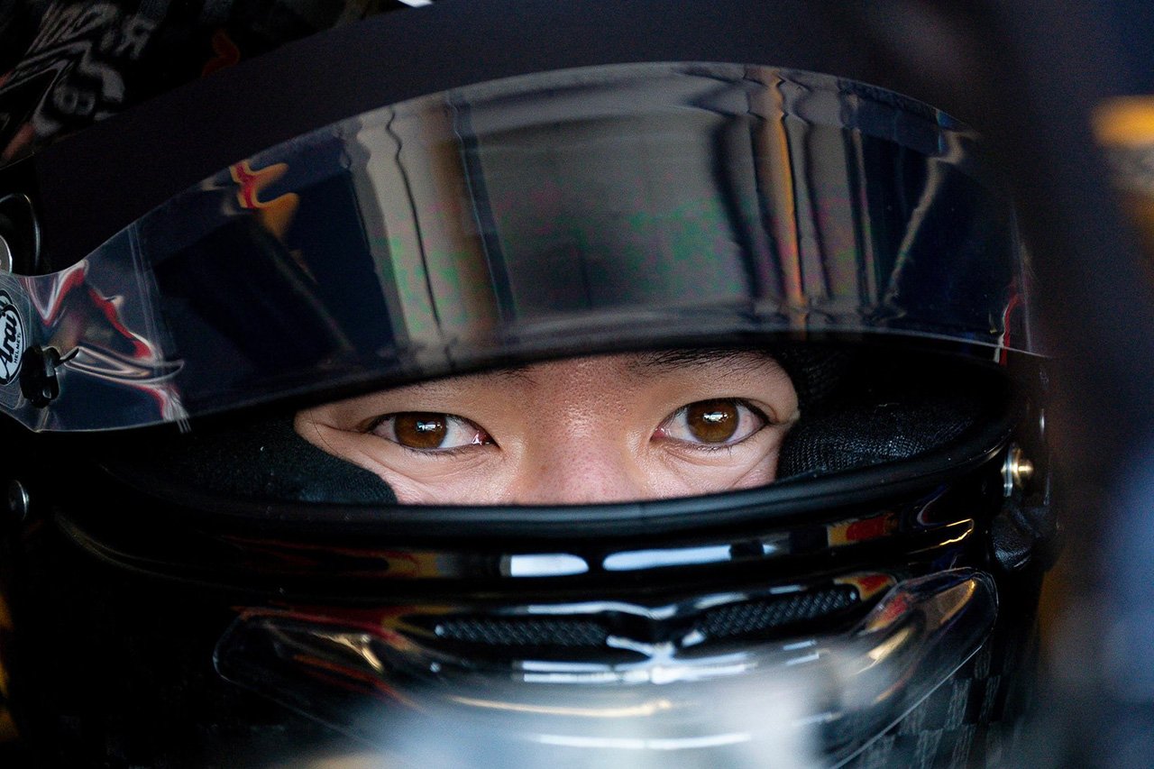 宮田莉朋 FIA F2合同テスト初日にカーリンで75周を走行して18番手