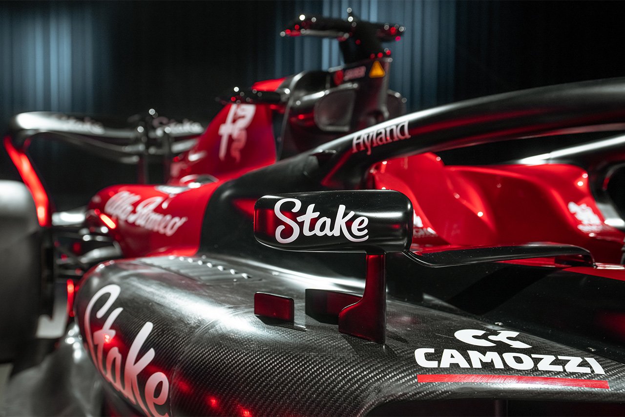 ステークF1チーム ロンドンでの新車発表会開催はギャンブル広告の影響
