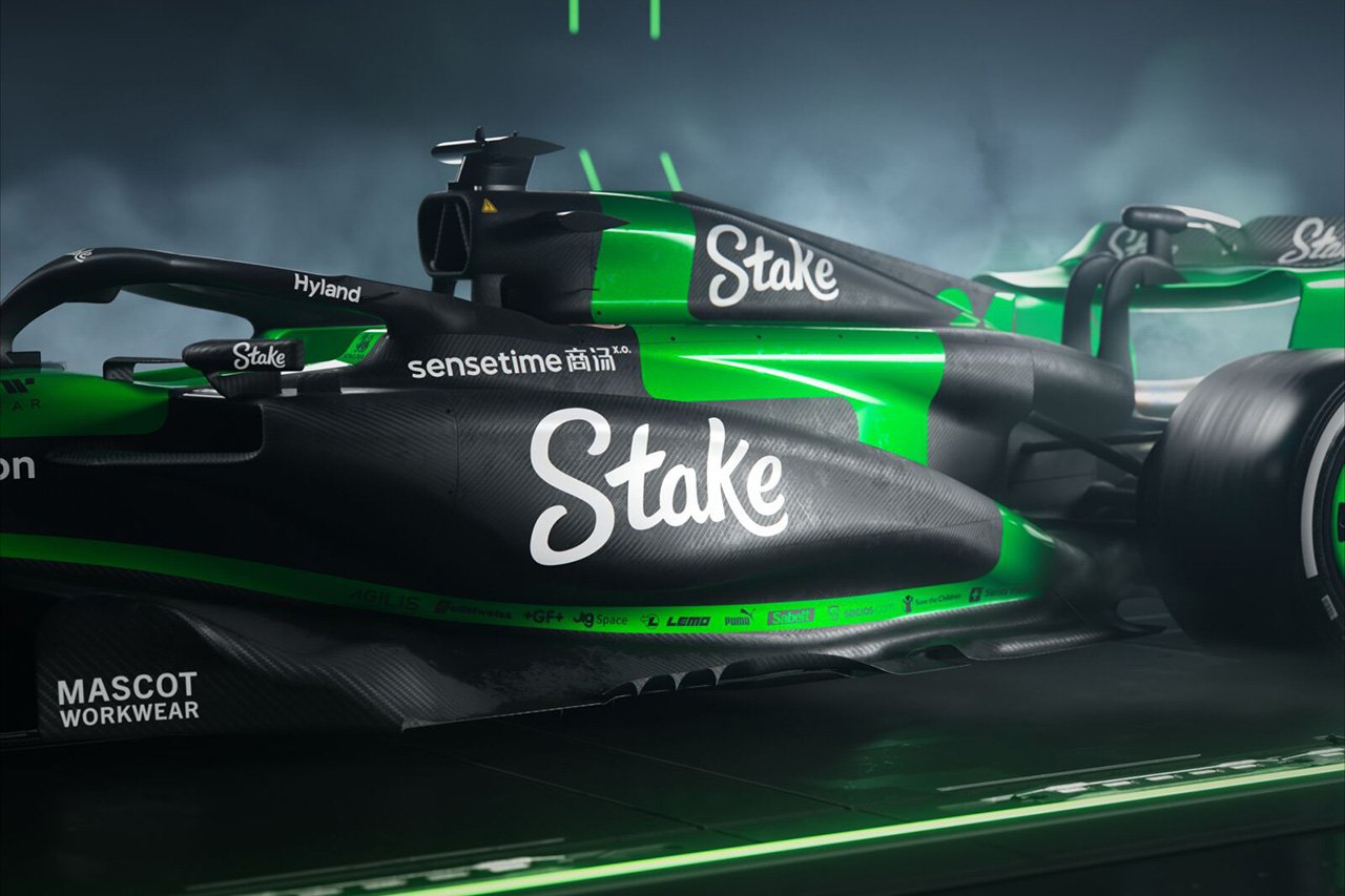 ステークF1チーム・キック・ザウバー C44 2024年のF1世界選手権 フォーミュラ1カー